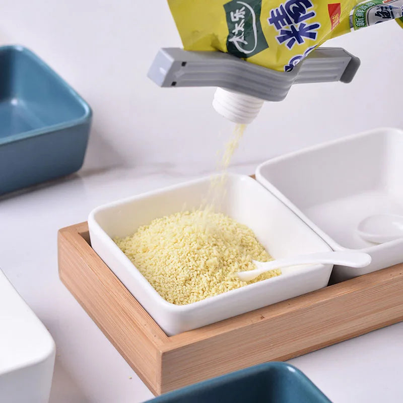 Bag Sealing Clip with Pouring Spout