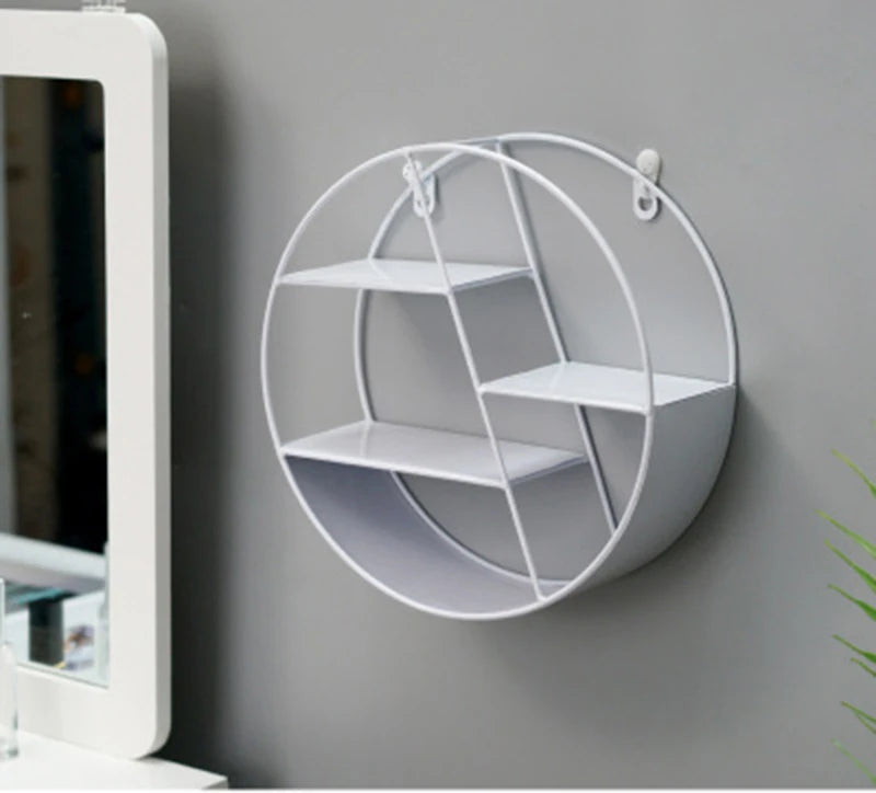 Geometric Decorative Shelves – Beauty and Organization in One