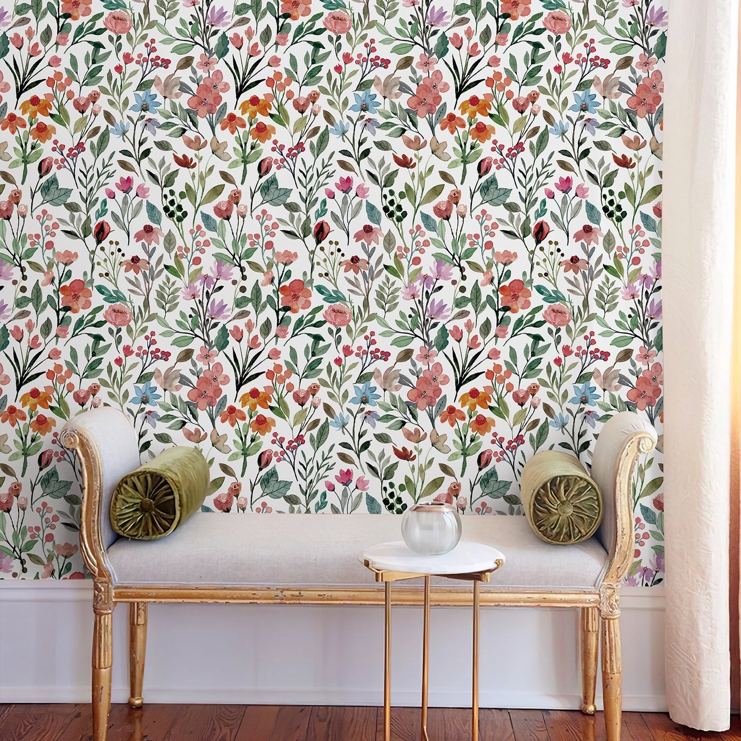 Floral Wallpaper – Charm and Elegance for Your Home