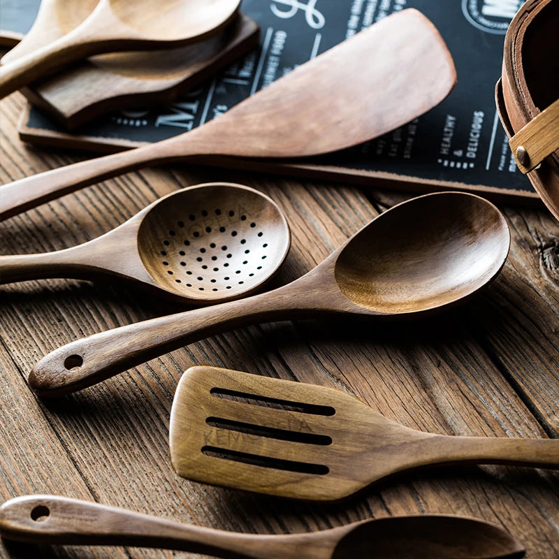 Gourmet Wooden Utensil Kit – 9 Essential Tools for Everyday Cooking