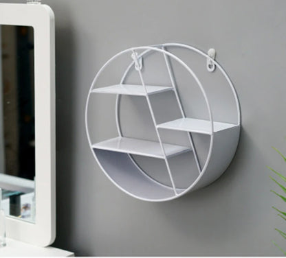 Geometric Decorative Shelves – Beauty and Organization in One
