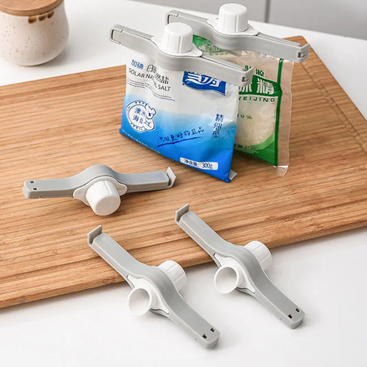 Bag Sealing Clip with Pouring Spout