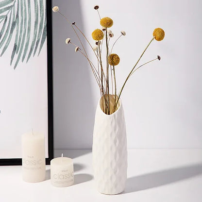 Plastic Vases with Elegant Finish – Beauty and Durability
