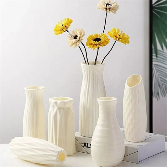 Plastic Vases with Elegant Finish – Beauty and Durability