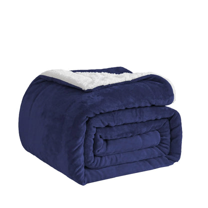 Ultra-Soft Dual-Sided Blanket – Beauty and Comfort Combined